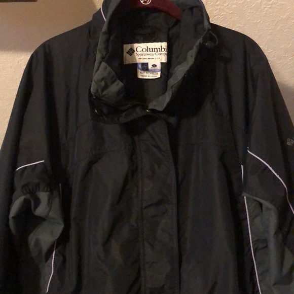 Columbia coat p1837 - Picture 2 of 9